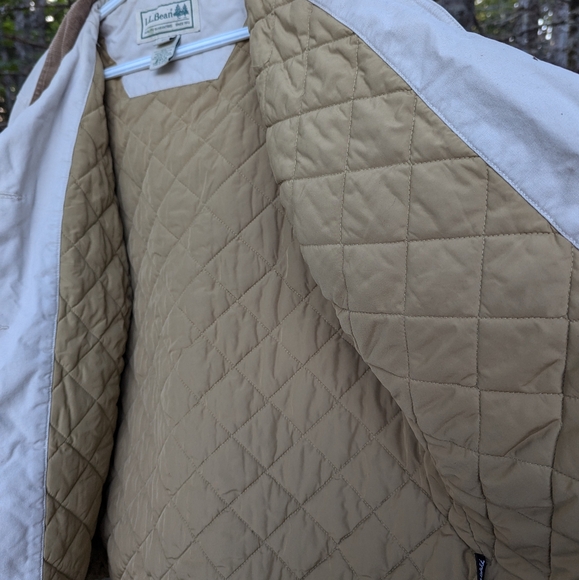 L.L. BEAN Women's Insulated Chore Jacket, size XL - Picture 3 of 9